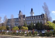 Incertidumbre en la Aduana: La dirección de José Velis en la cuerda floja