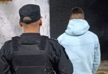 Detenido mediocampista juvenil de Newell’s por tenencia ilegal de un arma