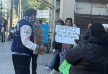 Cooperativistas se manifiestan en el Municipio por pagos y contratos