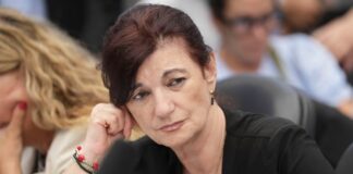 Unión por la Patria presenta propuesta para combatir la morosidad familiar