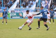 Deportivo Morón Regresa a la Cima de la Primera Nacional Tras Victoria sobre Racing de Córdoba