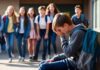 El Bullying se Traslada al Mundo Digital: Una Amenaza Persistente para Niños y Adolescentes