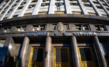 El Ministerio de Economía Reasigna Deuda a Corto Plazo ante el Agotamiento de Montos Autorizados