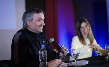 Máximo Kirchner propone un impuesto para giros al exterior que podría recaudar US$1.900 millones