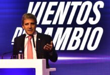 Luis Caputo responde a la UIA: «Defiendo los intereses de los argentinos»