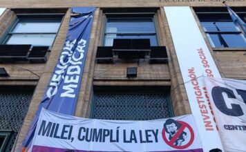 La Justicia ordena al Gobierno mejorar salarios y becas universitarias