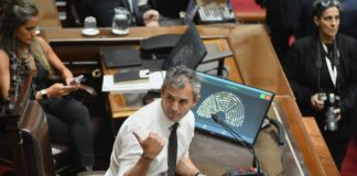 Diputados: El oficialismo enfrenta desafíos cruciales mientras la oposición toma la iniciativa