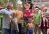 Una familia en la selva amazónica: educación y autosuficiencia en armonía con la naturaleza