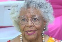 A los 107 años, una mujer comparte su filosofía de vida: ‘Quizás sea amar al prójimo’
