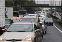 Colapso de Tránsito en la Avenida Lugones: Restricciones por Obras de Metrogas