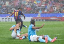 Barcelona arrasa a Feyenoord en su debut en la Champions League
