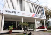 Detenido Policía por Robo de Tarjeta de Débito a Compañero: Más de $100.000 en Compras