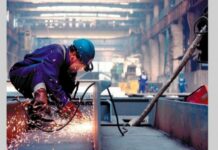 La Economía Argentina Experimenta una Caída del 2,9% en Julio, Cancela el Repunte de Junio