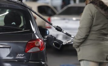 Aumento de Combustibles en Argentina: Petroleras Privadas Ajustan Precios Mientras YPF Se Mantiene en Suspenso