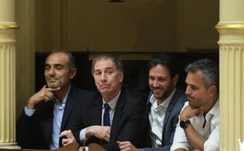 El Gobierno se Prepara para Enfrentar una Difícil Sesión Legislativa