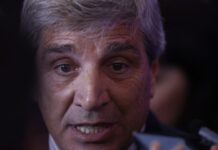 Luis Caputo defiende el modelo económico argentino comparándolo con el crecimiento de Shenzhen