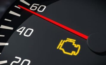 La Luz de Check Engine: Un Aviso Que No Debe Ignorarse