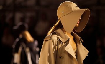 La Historia del Trench Coat: De la Trinchera a la Pasarela