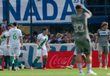 Gimnasia y Banfield empatan en un emocionante cierre: El golazo de David Zalazar