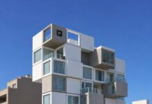 Un Edificio Inspirado en el Cubo Rubik Revoluciona la Arquitectura en Puerto Madryn
