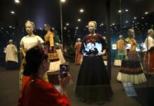 Viva Frida: La Mega Exposición de Frida Kahlo Llega al Malba con Más de 300 Objetos