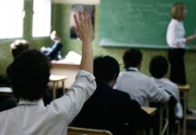 Este viernes no habrá clases: Celebración del Día del Maestro en Argentina