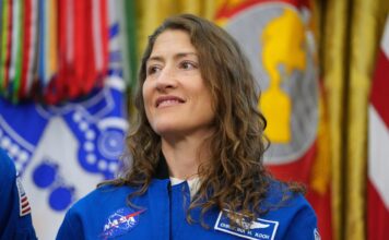 Artemis II: Astronautas Celebran Éxito Histórico Tras Reconocimiento Presidencial