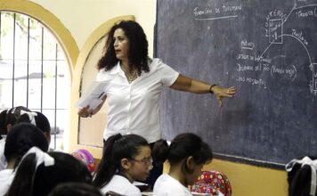 El 11 de septiembre: ¿Día del Maestro y asueto escolar?