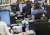 El Salario Estatal se Desploma un 40,5% y la Mora Crediticia Aumenta 3,4 Veces