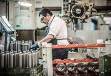 La Industria Nacional Registra Caídas Significativas en Agosto