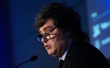 Javier Milei Intensifica sus Ataques a LA NACION en Redes Sociales