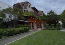 Lali Espósito y Pedro Rosemblat: la boda secreta en una casona de San Telmo