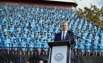600 Nuevos Policías Se Incorporan a la Fuerza para Fortalecer la Seguridad Barrial