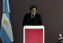 Javier Milei respalda el RIGI y critica a la oposición durante inauguración de planta de litio
