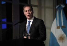 Santilli Instó a Gobernadores a Unir Fuerzas para Impulsar Reformas Estructurales