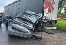 Tragedia vial en la Ruta 2: Un muerto y un herido tras choque frontal entre camioneta y camión