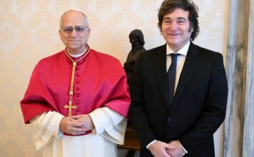 Milei se Preparara para Recibir al Papa León XIV en un Encuentro Histórico