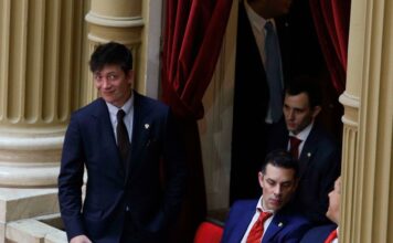 Santiago Caputo sostiene que recuperar Malvinas es esencial ante la influencia islámica en el Reino Unido