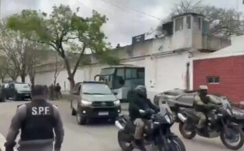 Inicia el traslado de reclusos de Devoto a la moderna cárcel de Marcos Paz