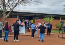 Toma Escolar en Misiones: Padres y Alumnos Exigen Respuestas ante Denuncias de Maltrato