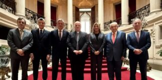 Empresarios del G-6 Dialogan con el Nuncio Apostólico en Argentina