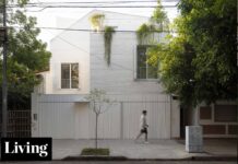 Una Casa de 250m² que Revoluciona el Uso del Espacio en Lotes Pequeños