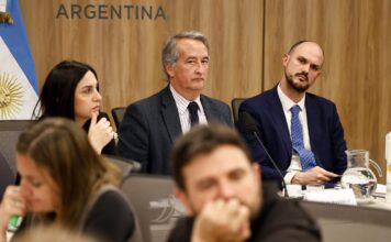 El Gobierno Revierte la Derogación de la Ley de Tierras para Aplacar a sus Aliados