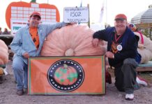 Récord Mundial: La Calabaza Más Pesada de la Historia Pesa Más de 1400 Kilogramos