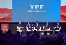 Récord en Exportaciones y Avances en el Caso YPF: Un Mes Decisivo para la Economía Argentina