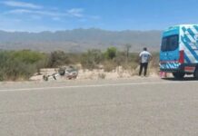 Tragedia en la Ruta 40: Dos muertos tras vuelco de auto