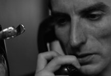 Hangar Rojo: Un Thriller que Explora el Dilema Moral de un Militar Durante el Golpe de Pinochet