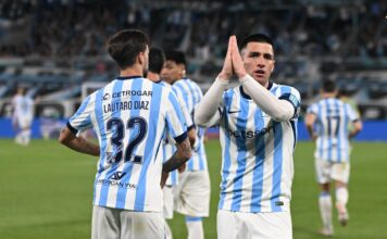 Racing cierra una temporada amarga con un triunfo sin celebraciones ante Aldosivi