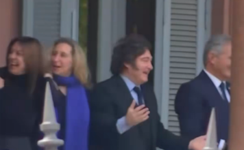 El Gesto Viral de Javier Milei: ¿Qué Significa el ‘Six Seven’?