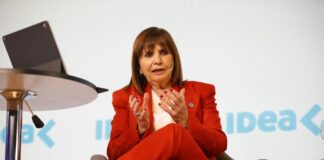 Patricia Bullrich se Reúne con Ejecutivos en un Almuerzo Reservado en Mar del Plata